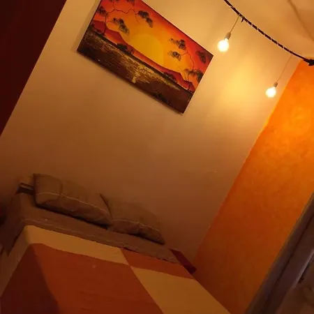 Porto Levante Konukevi Bari